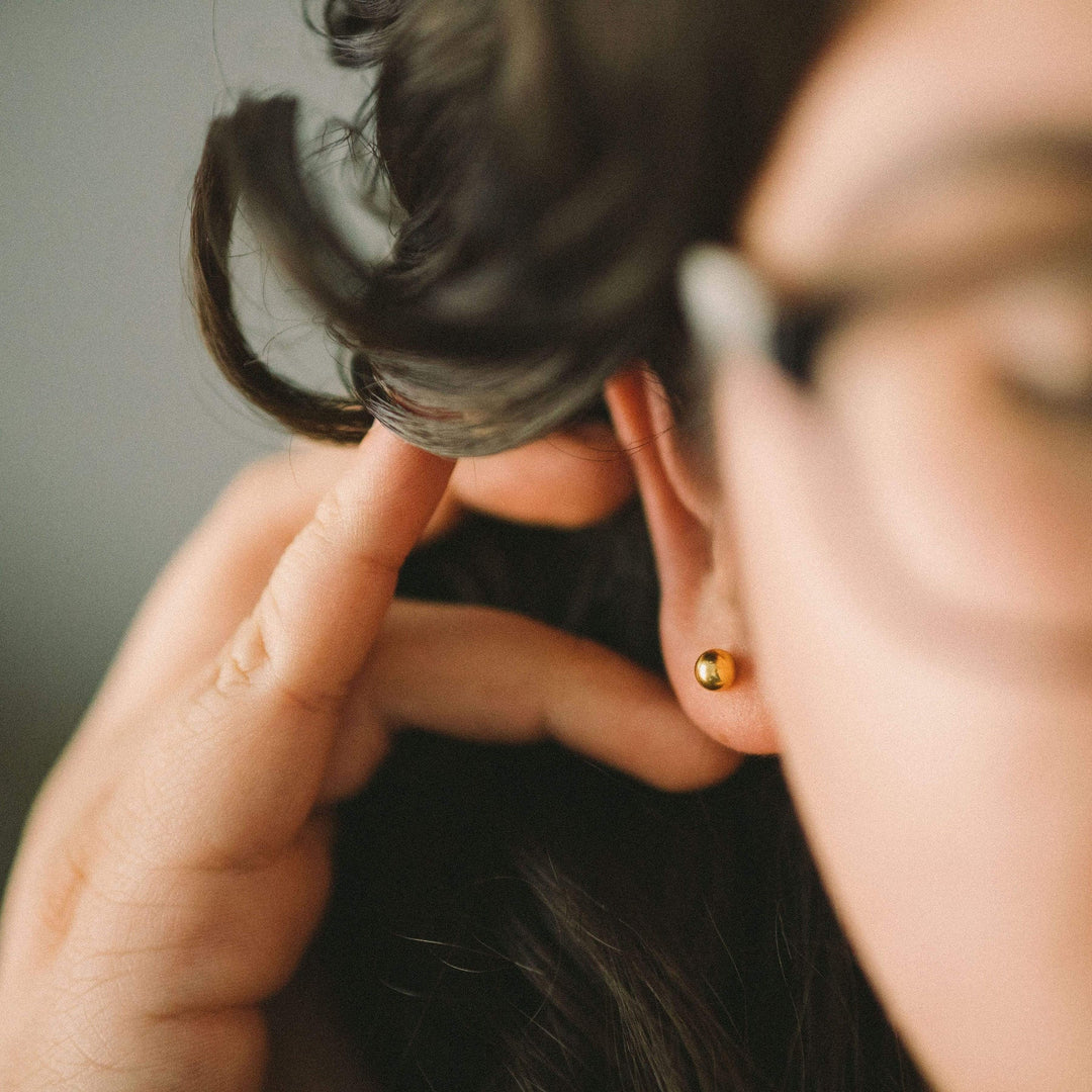 Qalbiya Sphère Studs Earrings