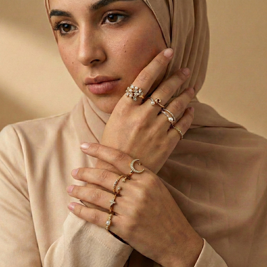 Qalbiya Layali Moonlight Ring Set