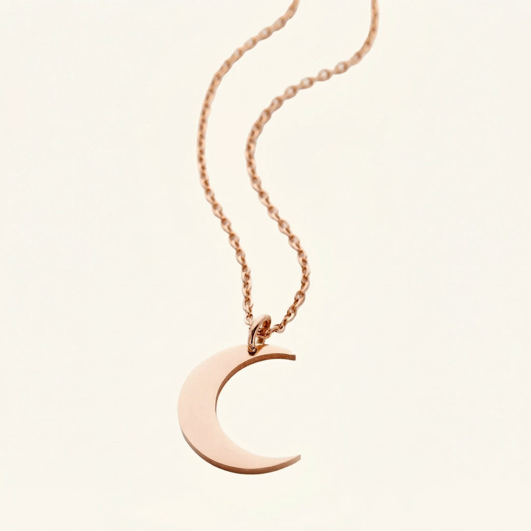 Qalbiya Nurani Crescent Necklace