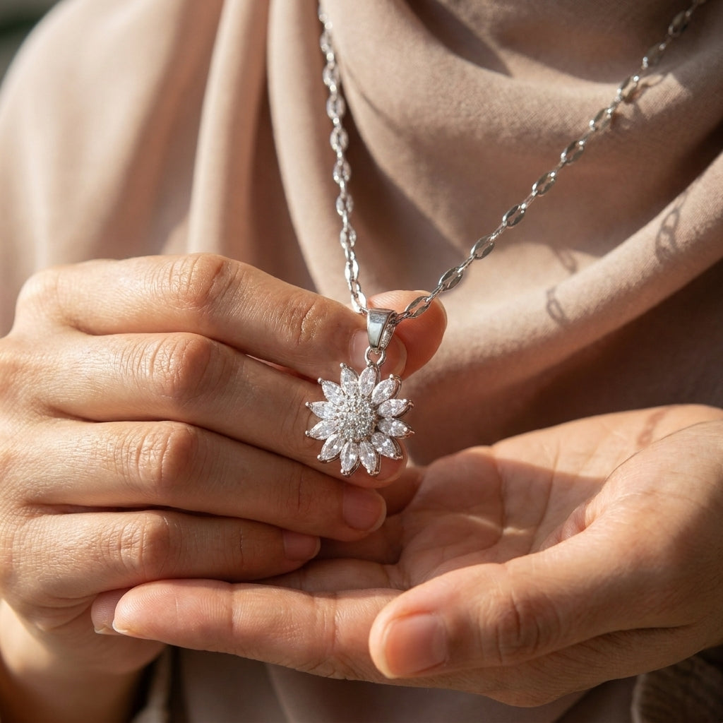 Qalbiya Rihla Necklace