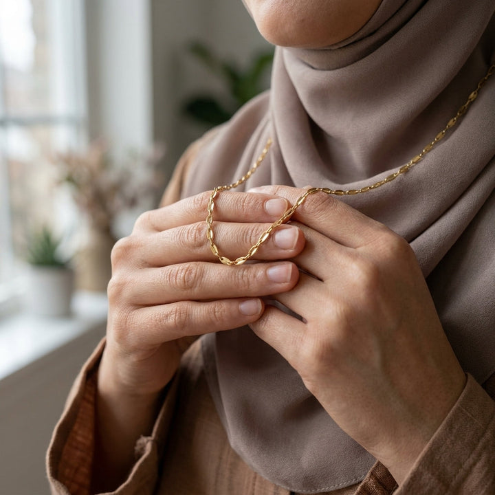Qalbiya Yasmin Flow Necklace