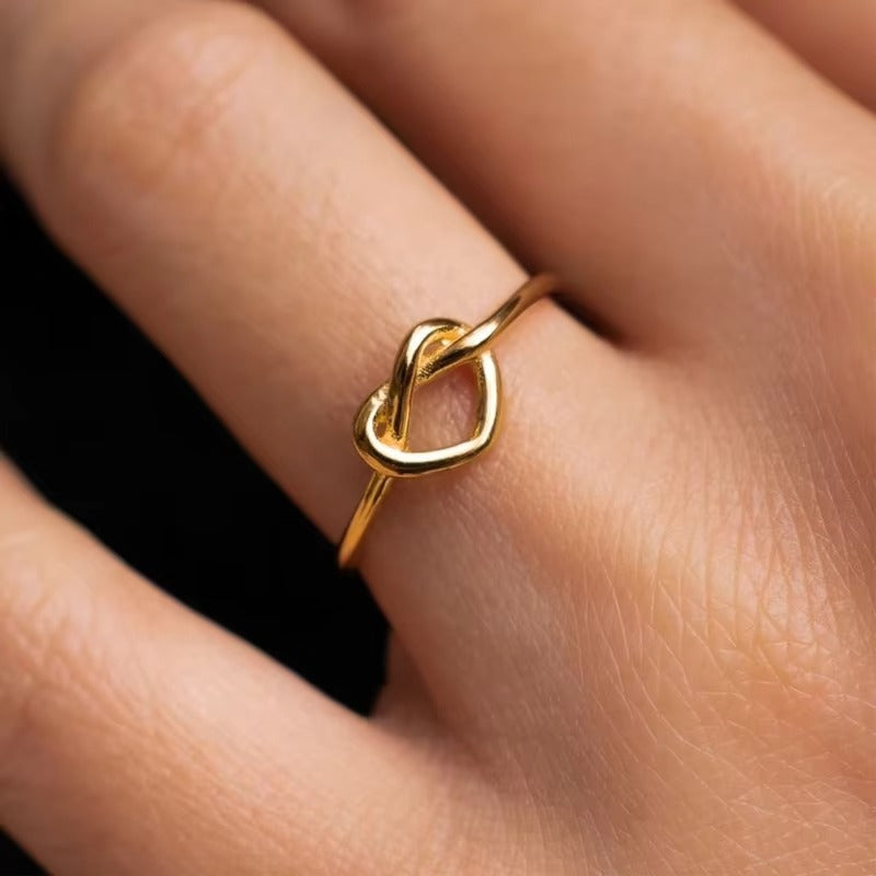 Qalbiya Nikah Heart Ring