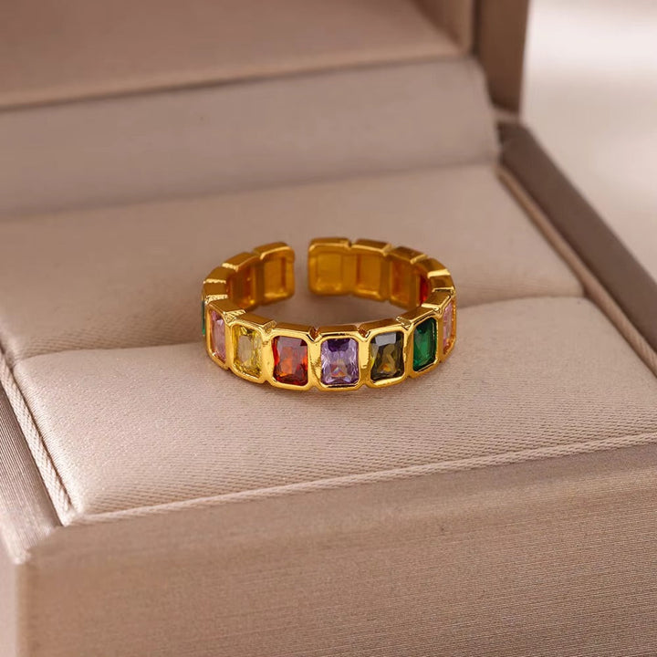Qalbiya Noor Gem Ring